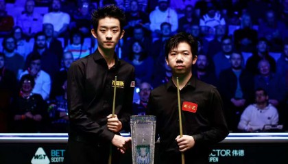 “00后中国德比”闪耀英国斯诺克赛场 雷佩凡斩获职业生涯首冠