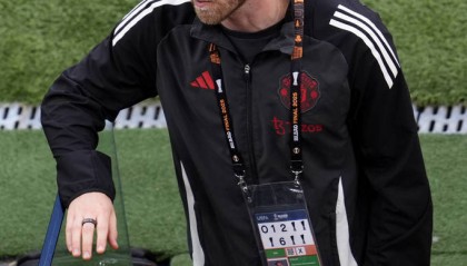 官宣！埃里克森告别曼联，经纪人曝惊人下一站！阿莫林清洗第一刀？