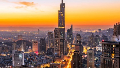 南京市长以“五图”向全球推介南京：期待大家与“宁”同行