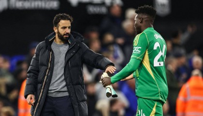 首秀险翻车！阿莫林：343阵型不是问题 需提高对比赛的理解