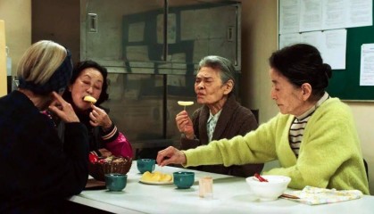 日本养老神话，也“塌房”了？