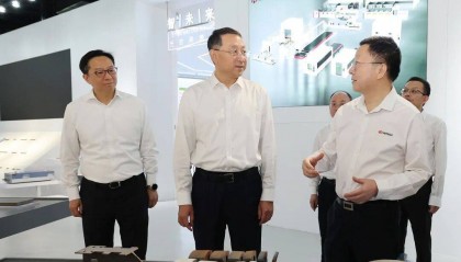 关志鸥到武汉东湖新技术开发区调研科技创新和产业创新融合发展工作