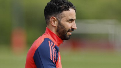 曼联惊天变动！甩卖四大天王？B费1亿投沙特？阿莫林重建蓝图曝光！