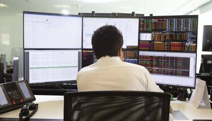 基金年报透视：人均百万年薪没了，行业内卷升级