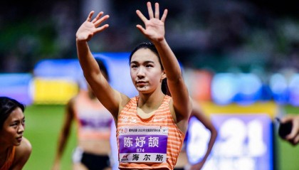 首夺全锦赛女子200米冠军，“小孩姐”陈妤颉：赛前就预料到结果