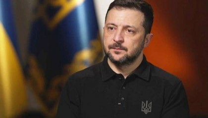 泽连斯基公布乌军阵亡人数，还有数万人无法确定