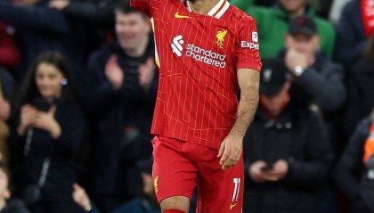 英超-萨拉赫传射建功 利物浦2-0曼城以9分领跑积分榜