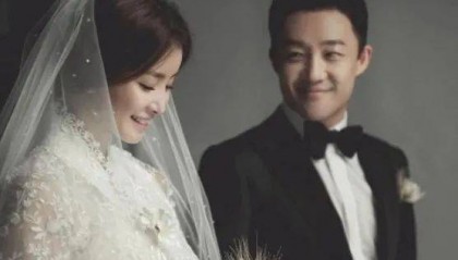 43岁知名女演员宣布：怀上和前夫的二胎