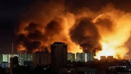 震动基辅！俄军6297架战机炸，30天打了一年产量，中国制造是关键