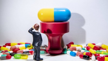 全国人大代表张伯礼：建议把更多大品种中成药纳入医保