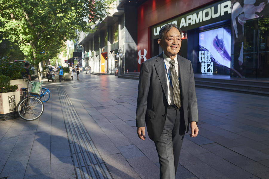 82岁日本企业家:在中国,我有干不完的工作|对话白玉兰奖获得者