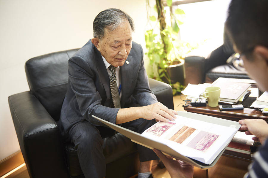 82岁日本企业家:在中国,我有干不完的工作|对话白玉兰奖获得者