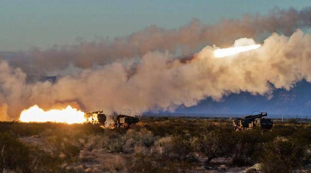 伊朗等的“契机”,终于到了!以军连夜掉头回防,炸毁15座桥梁