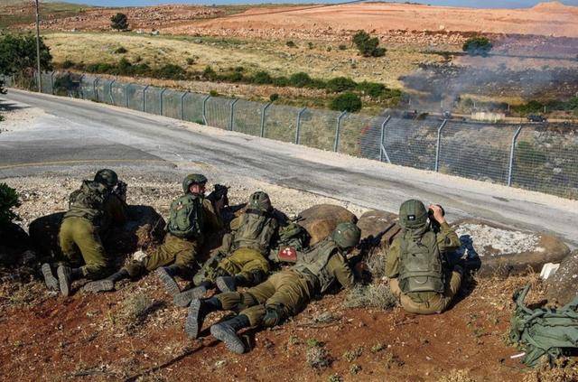 伊朗等的“契机”,终于到了!以军连夜掉头回防,炸毁15座桥梁