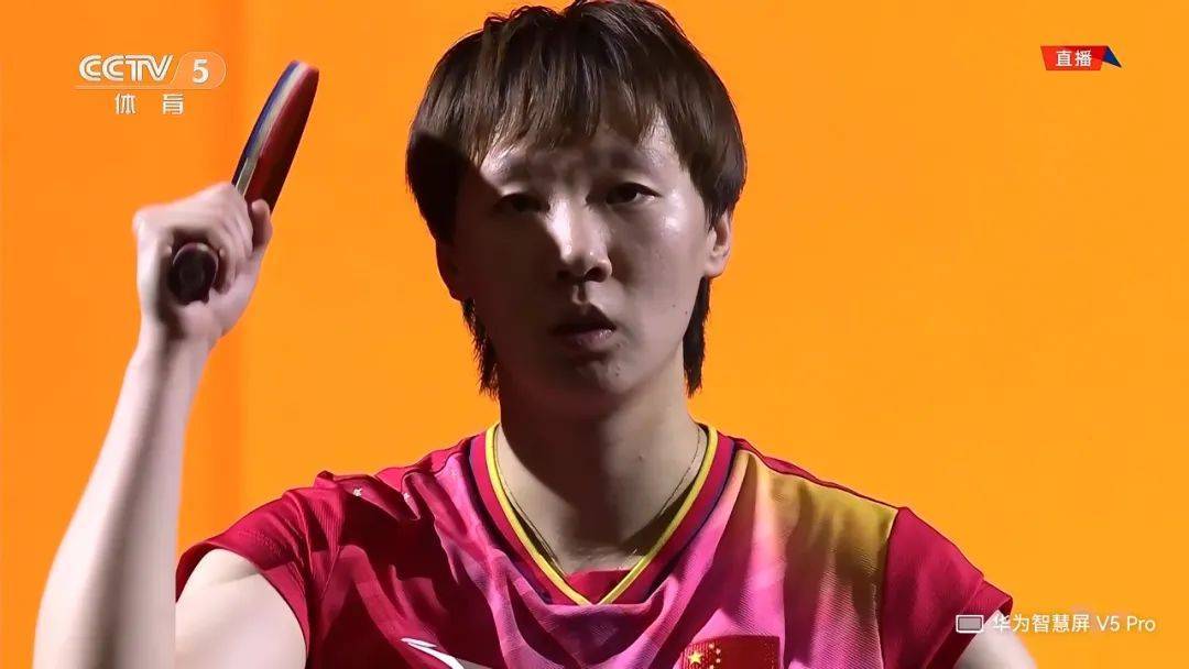 刚刚!她夺冠了,这件事也瞒不住了……