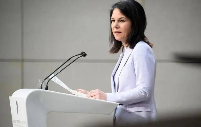 德国女外长离婚不离家,气候大会后又闹哪样?