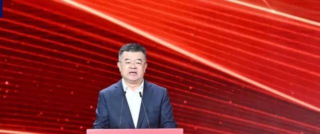 主动投案!新疆维吾尔自治区党委社工部副部长宿召兵被查