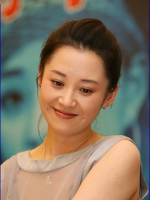 事实证明,55岁“无人敢娶”的许晴,才是真正的人间清醒!