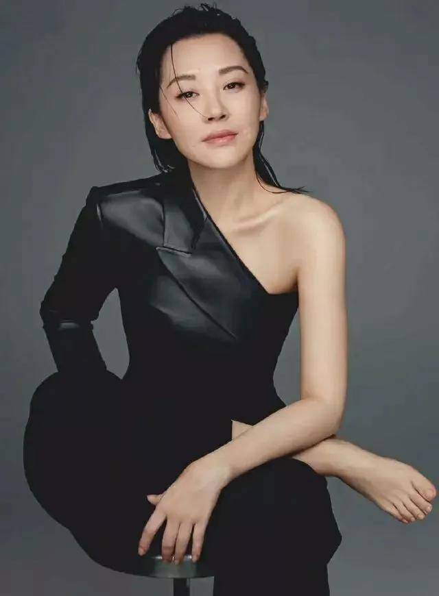 事实证明,55岁“无人敢娶”的许晴,才是真正的人间清醒!