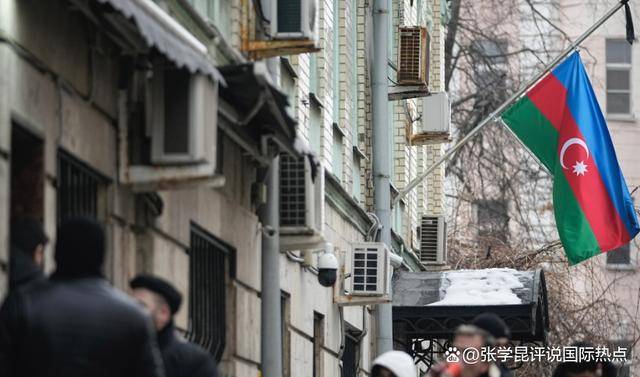 普京致电阿总统,承认犯下大错,但低头不彻底,让乌抓住了把柄