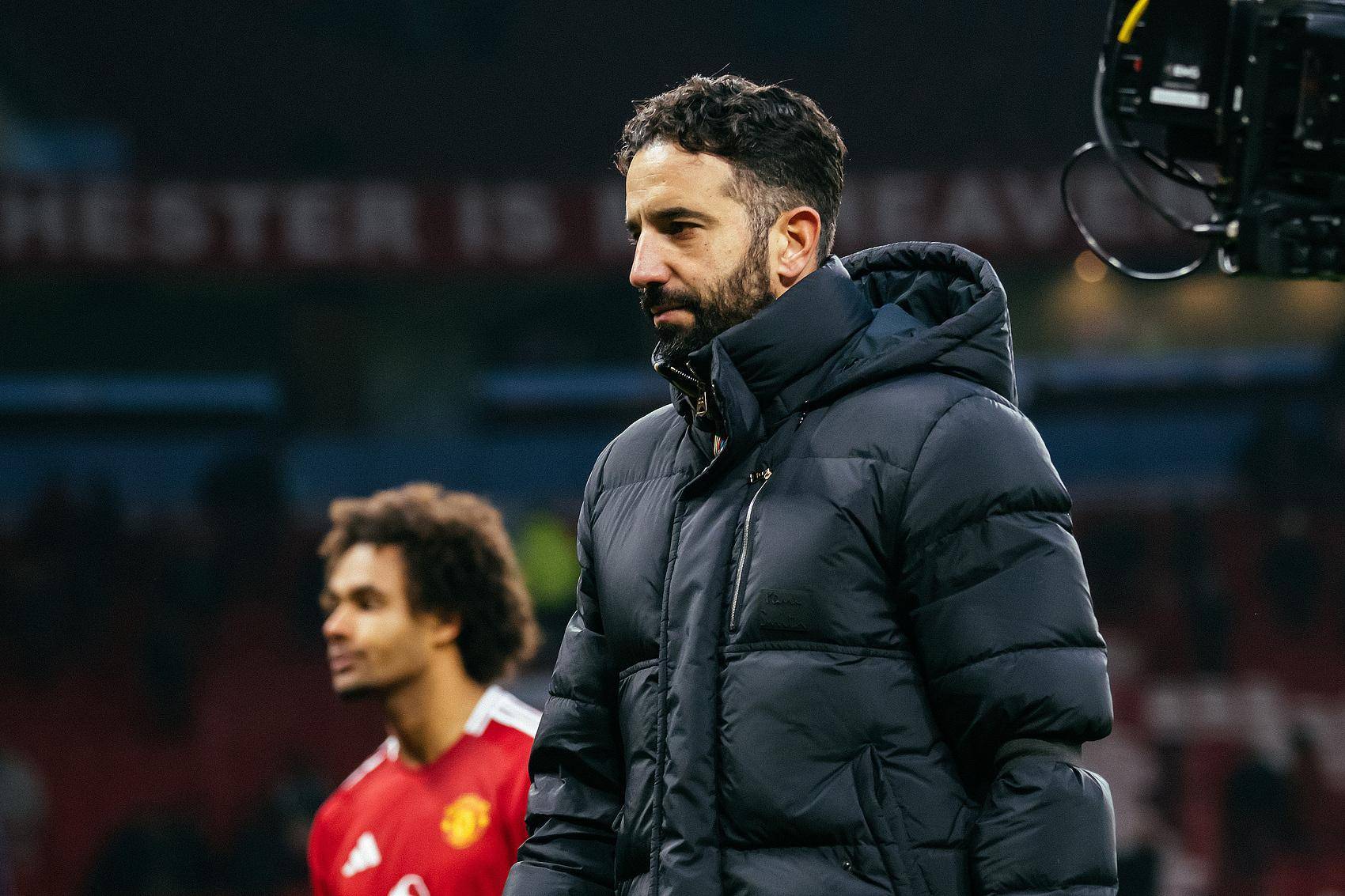 【英超】阿莫林称如今曼联为“史上最差”,瓜帅率曼城开启强势反弹