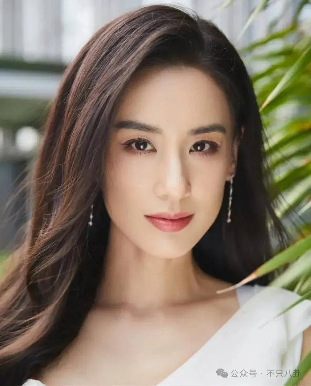 昔日夫妻之情皆沦为他炒热度的工具,这场博眼球的闹剧何时结束?