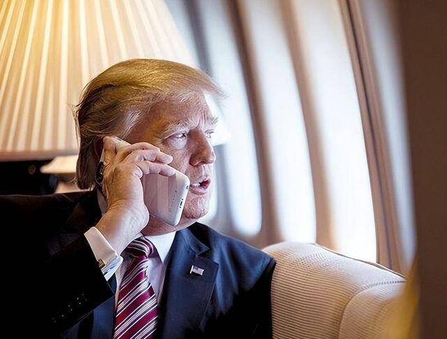 打不穿基辅城墙,耗不起西方围剿,普京点头,要接受美停火协议?