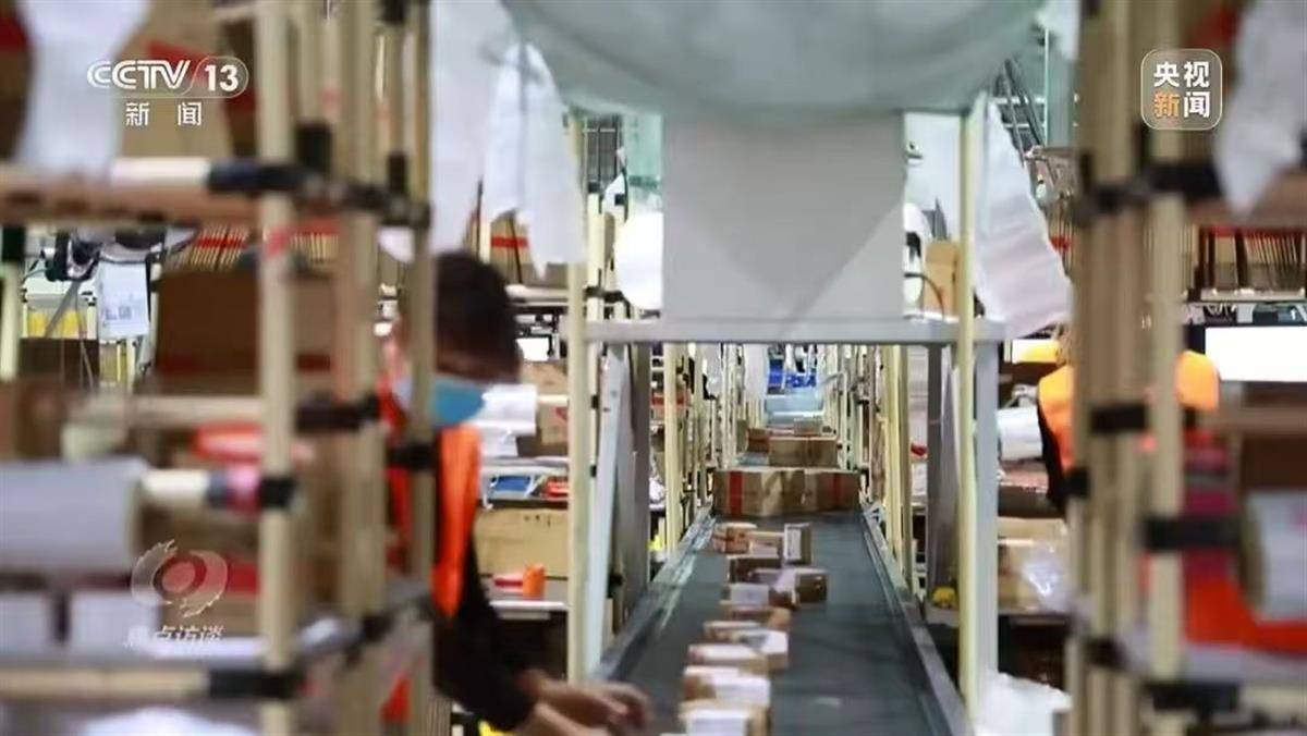 韵达快递被立案调查!此前大量消费者收到诈骗小卡片,警方紧急提醒