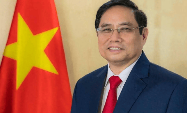 越南两边摇摆,中方给足了面子,我高层亲自出马,大局已经稳了!