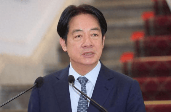 马英九刚启程,民进党大佬已到北京,这一次,赖清德想拦都拦不住