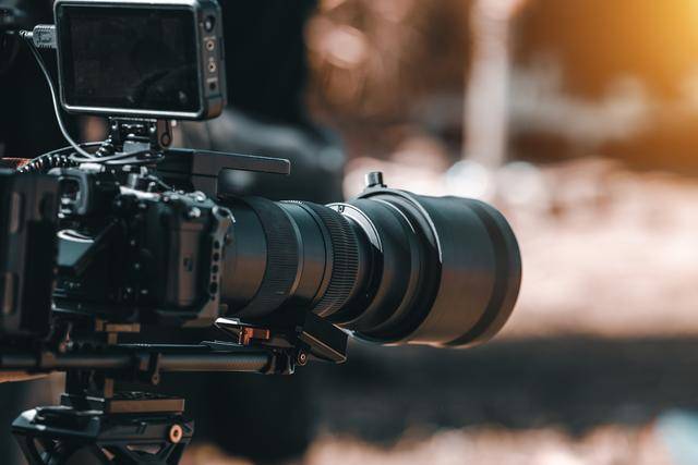 “一胎生99子”?恶意审丑是对观众的“电子投毒”丨中听