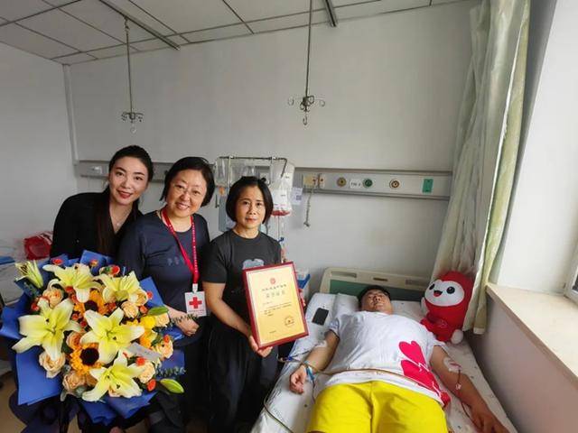 为他点赞!中国一汽员工王小嘉成为吉林省第197例造血干细胞捐献者