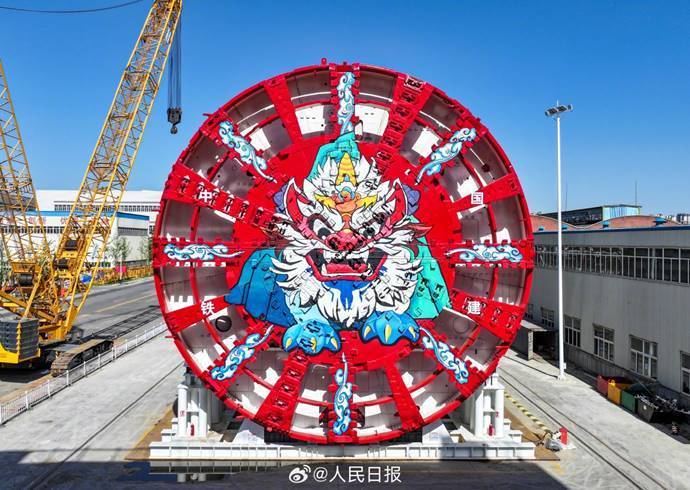 世界最大直径!“山河号”盾构机在山东顺利穿越黄河