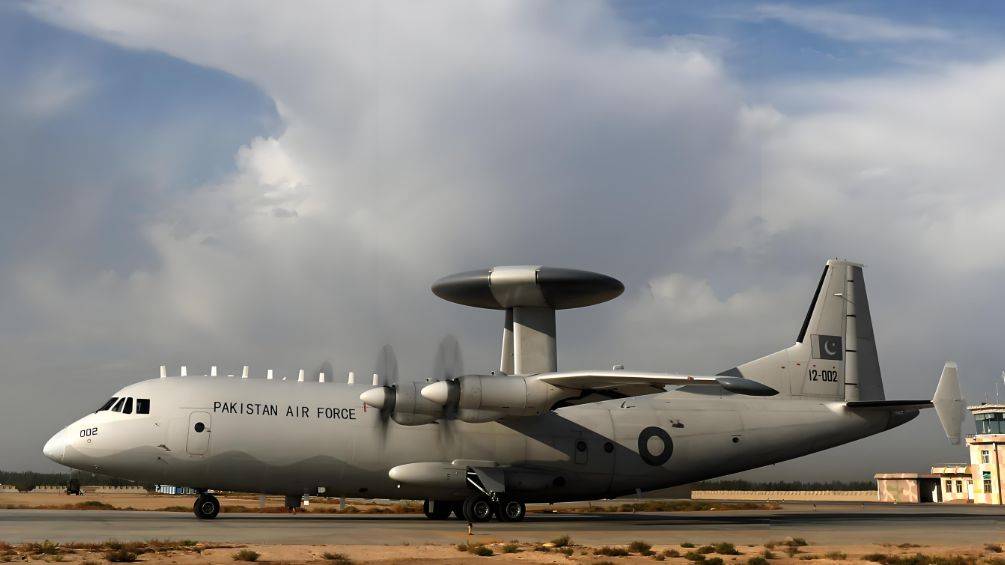 印度军官海外自曝空战惨败,甩锅莫迪政府引全民破防,太尴尬了