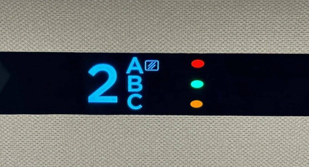 中国铁路:12306没有在线换座功能,换座必须通过改签完成