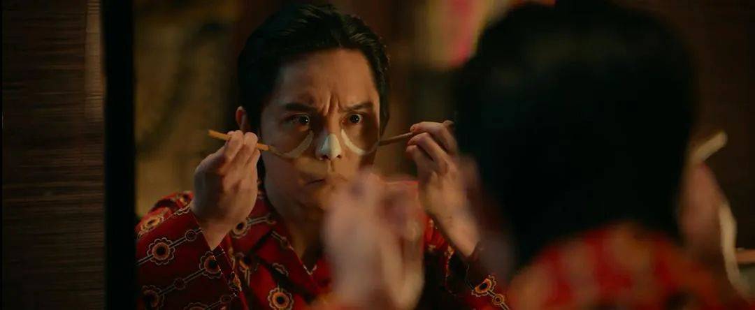 等了30年!陈佩斯杀回来了,豆瓣8分证明:你大爷还是你大爷