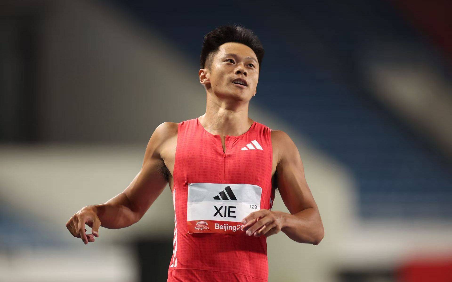 0.05秒之差无缘百米飞人大战奖牌,谢震业通过洲际赛调整状态