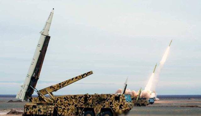 胡塞打击以色列,被沙特拦截,一声巨响炸出卡塔尔真相,中国成赢家?