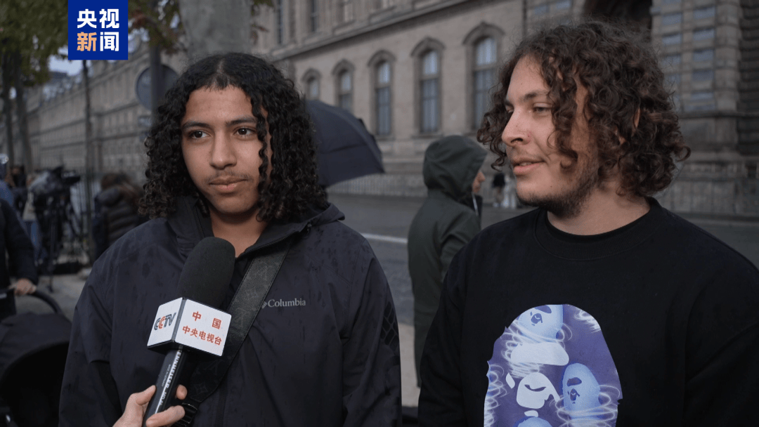 法国卢浮宫失窃藏品清单公布,“名气大到难以销赃”!窃贼作案过程仅约7分钟,总统马克龙发声:将作案者绳之以法