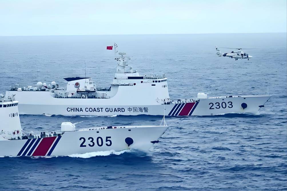 绝不让日本登岛，日方发现，4艘中国海警船出动，携载机关炮进钓鱼岛！
